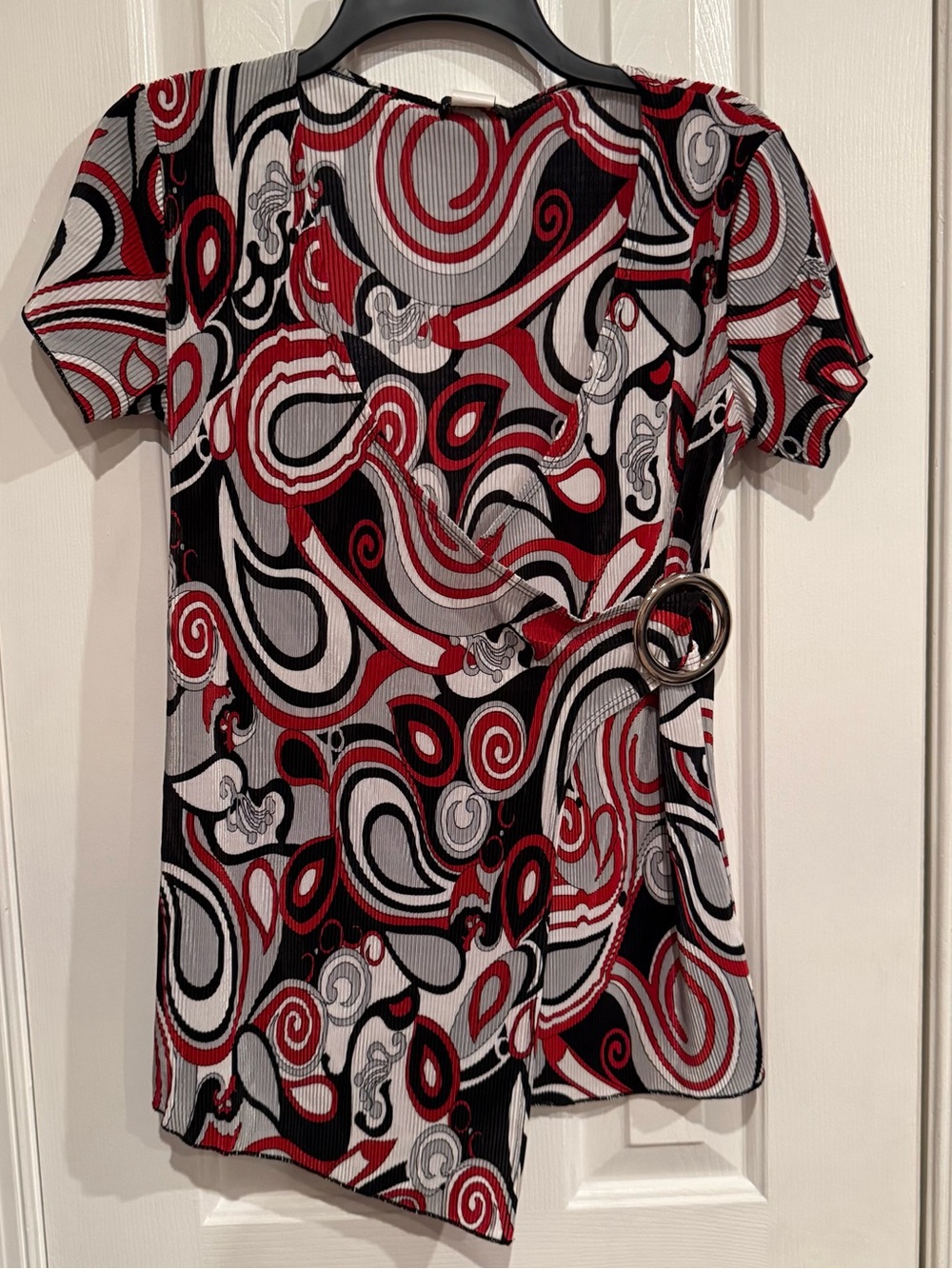 Brittany Black Red Black White Abstract Wrap Tunic with Side Buckle - Picture 7 of 7